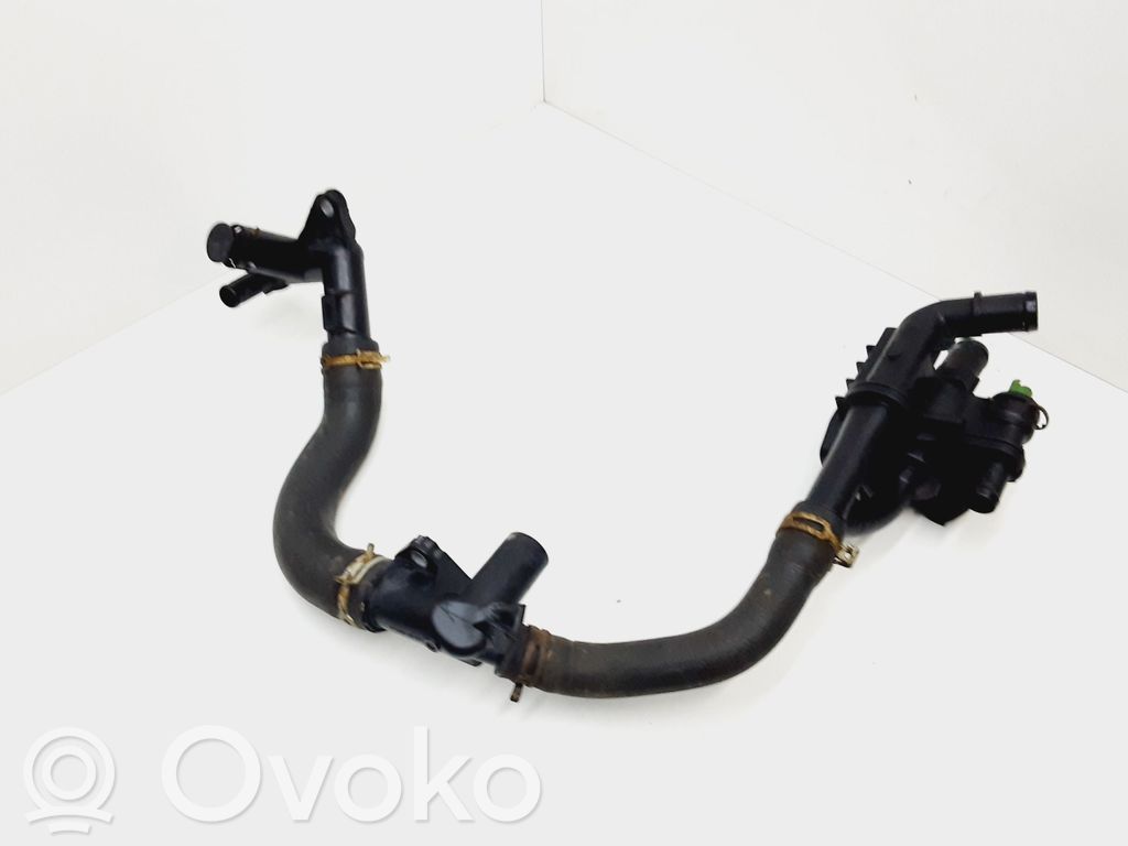 Volvo V60 Thermostat/thermostat housing 