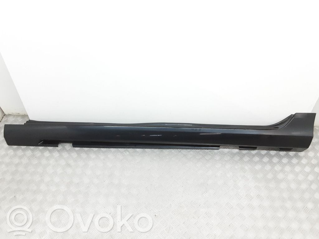 Volvo V60 Slenkstis 