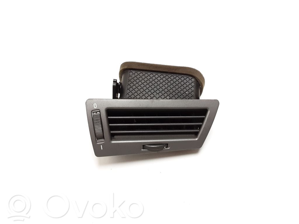 BMW 7 E65 E66 Garniture, panneau de grille d'aération latérale 