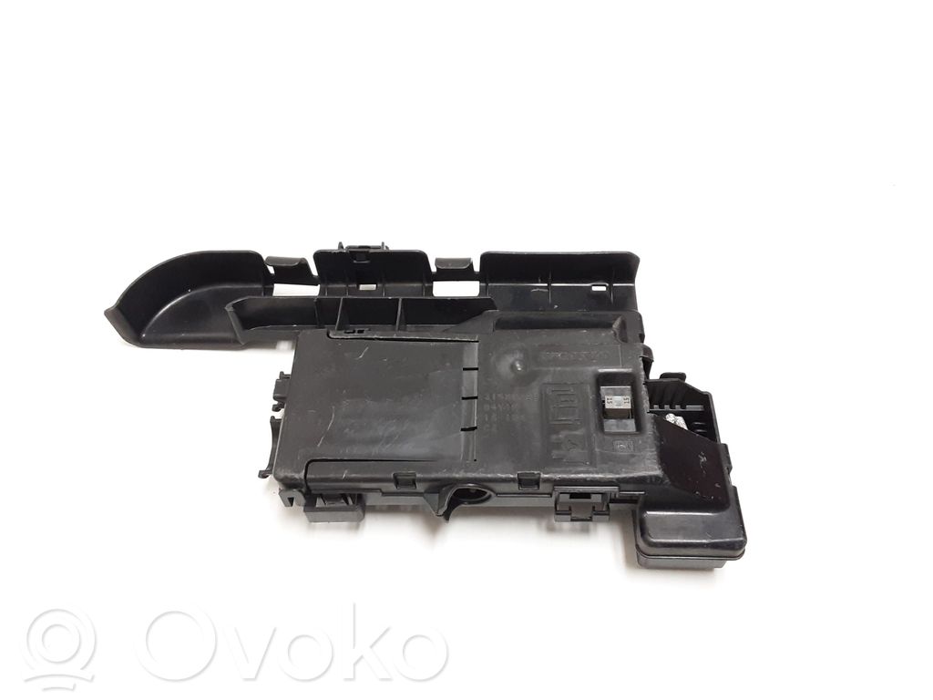 Volvo XC90 Sulakemoduuli 