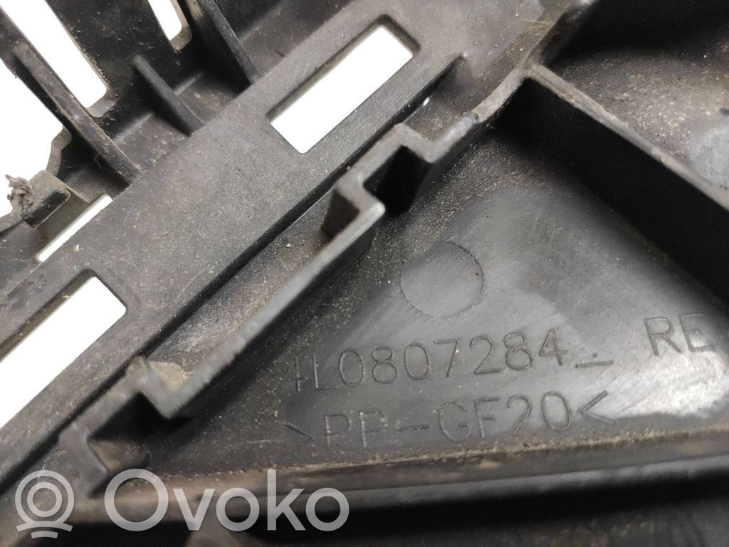 Audi Q7 4L Front bumper mounting bracket 