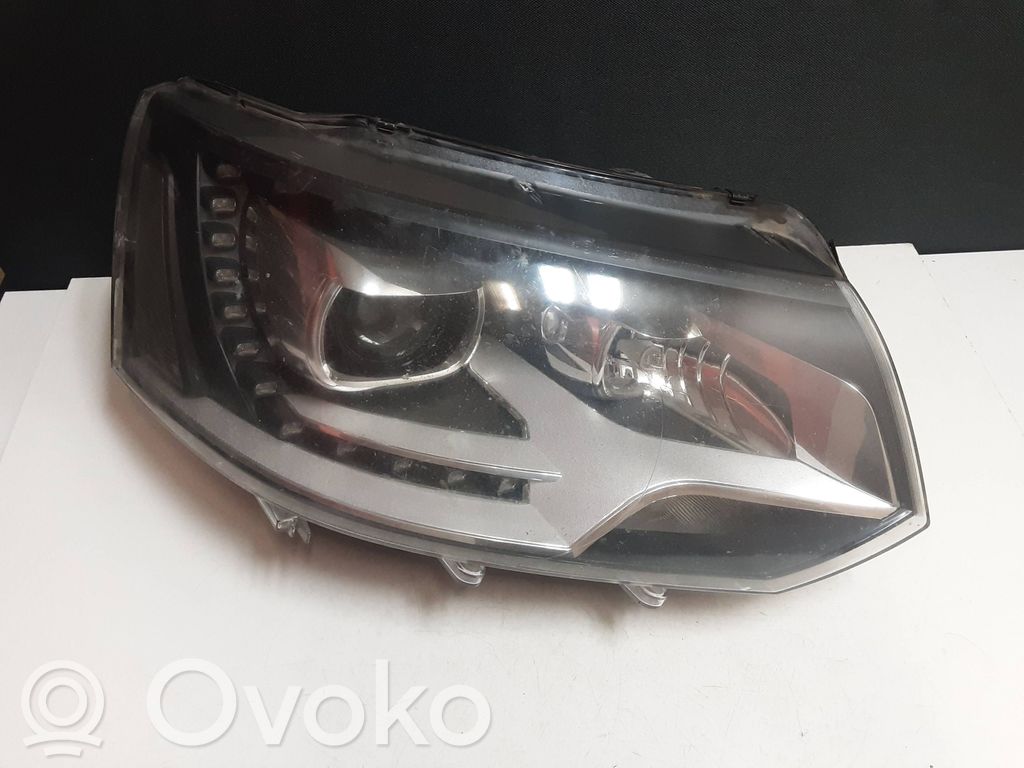 Volkswagen Transporter - Caravelle T5 Headlight/headlamp 
