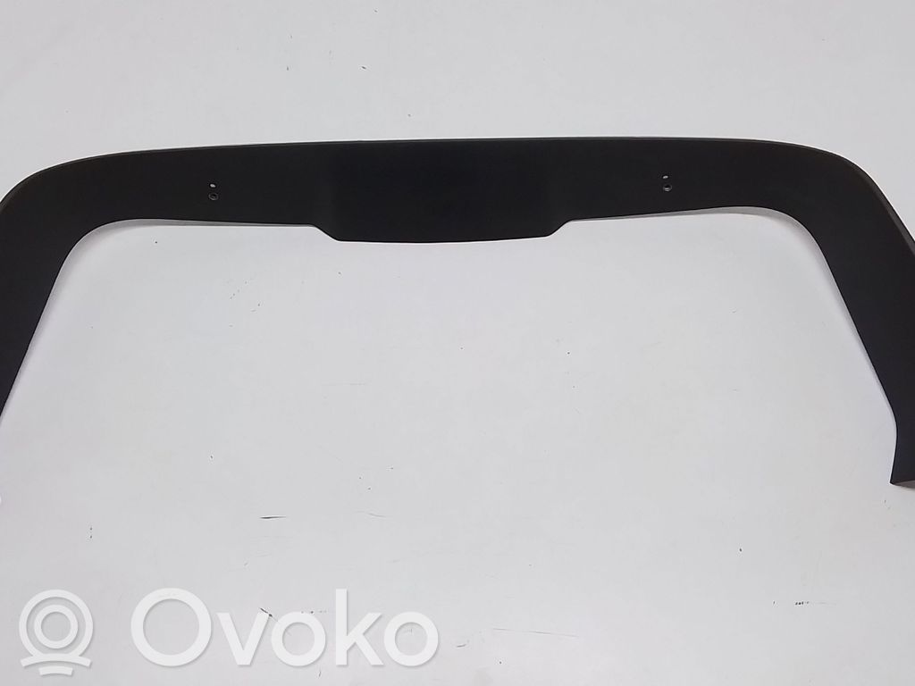 Volvo V70 Tailgate/boot cover trim set 