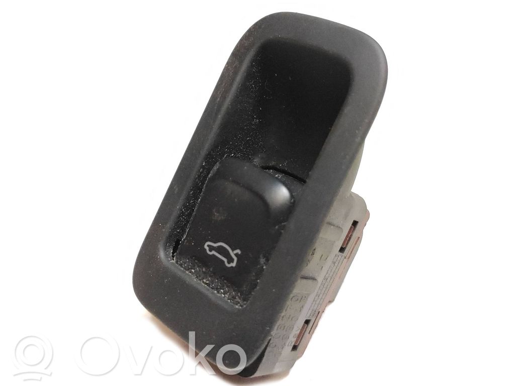 Audi Q5 SQ5 8R Tailgate/boot open switch button 