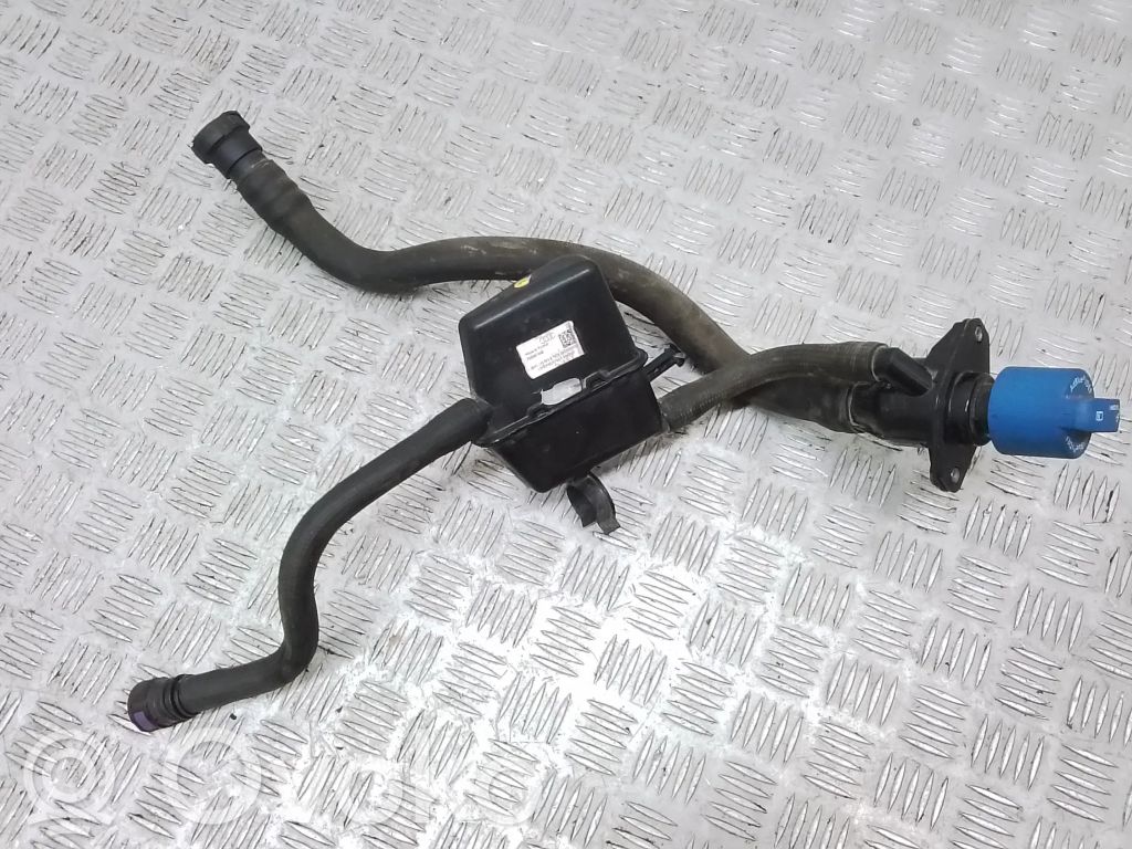Audi A4 S4 B9 Tubo di riempimento del liquido AdBlue 
