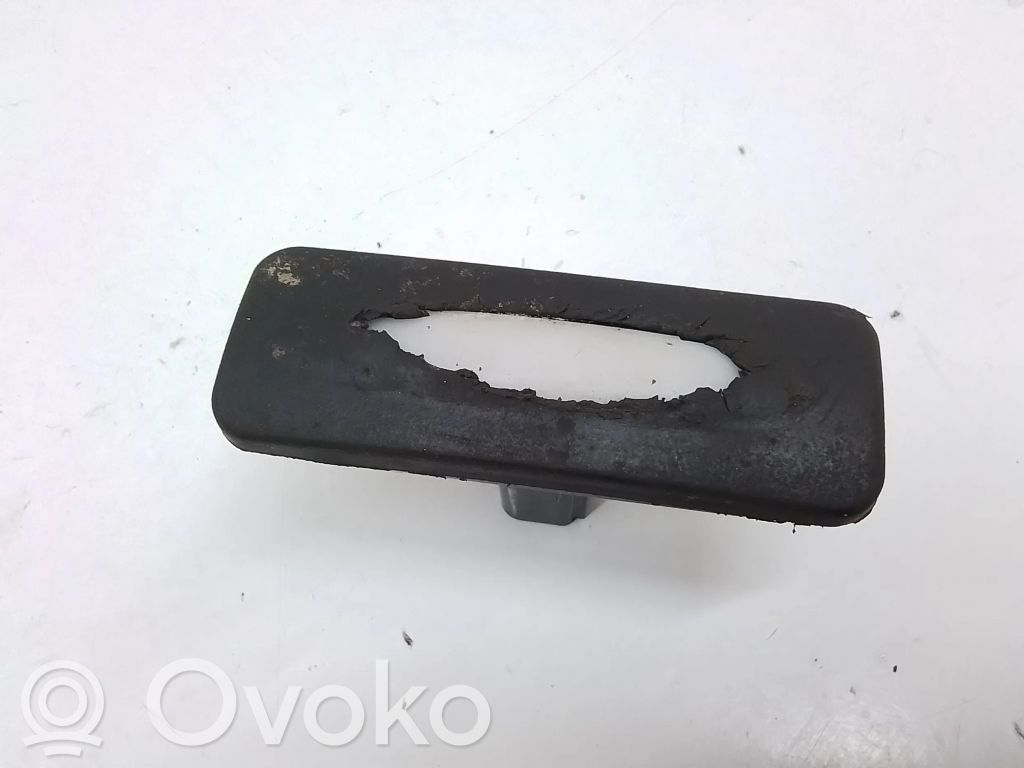 Hyundai i30 Tailgate/trunk/boot open switch 
