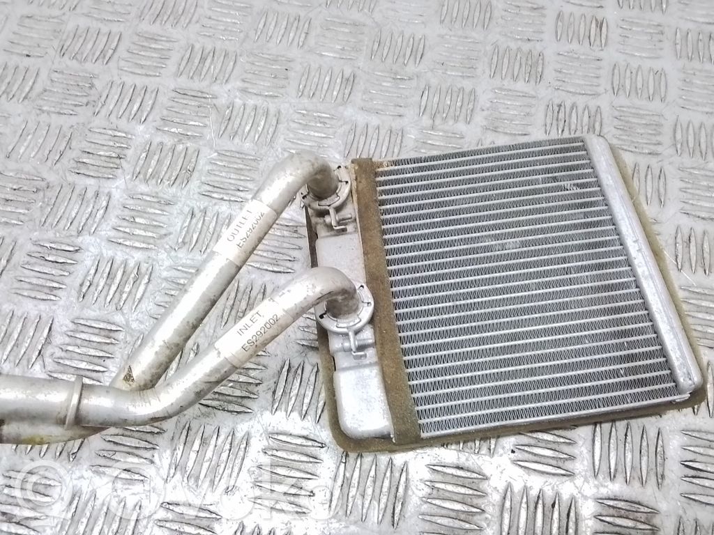 Chrysler Town & Country V Mazais radiators 