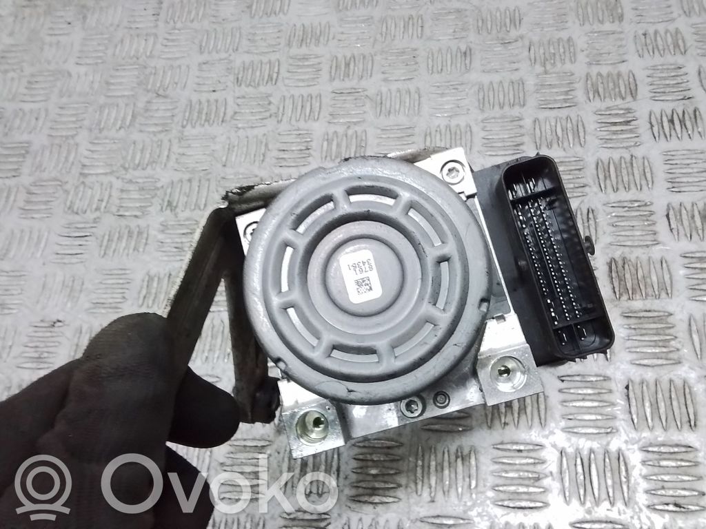 ABS Pump   6877112,6877111