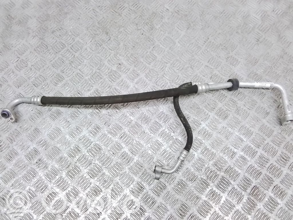BMW i3 Air conditioning (A/C) pipe/hose 