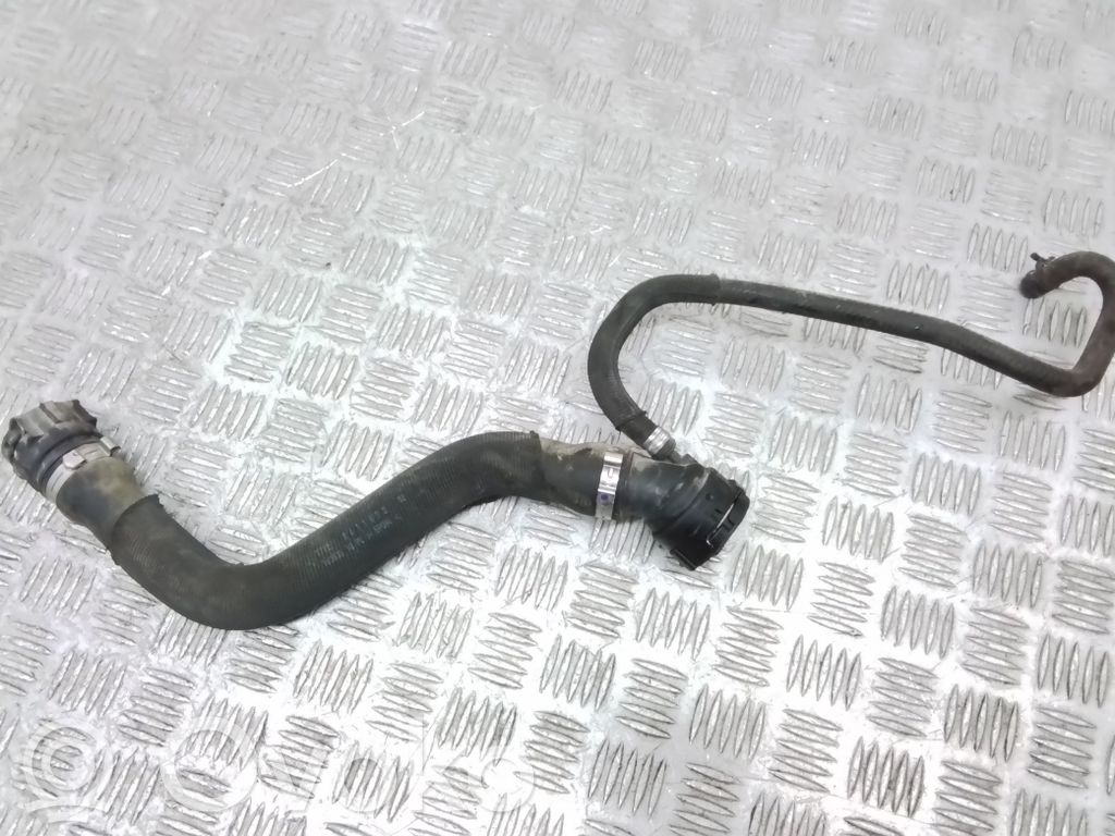 BMW i3 Engine coolant pipe/hose 