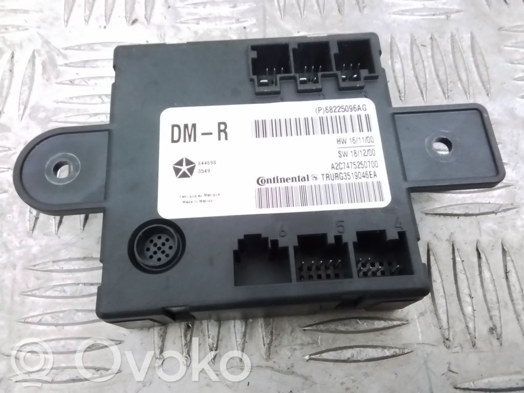 Unidad de control/módulo de la puerta   68225096AG