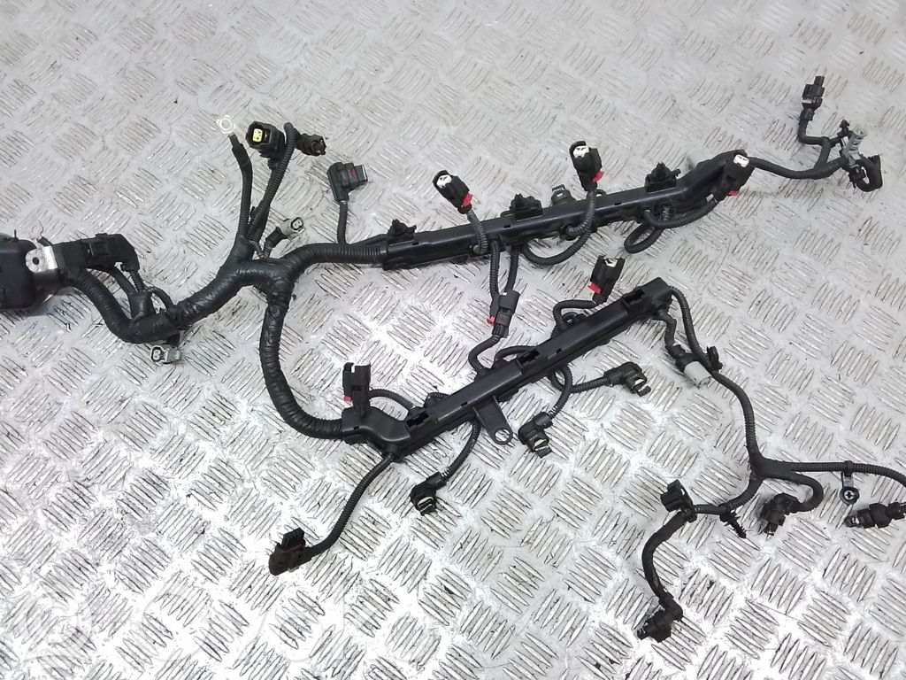 Chrysler Pacifica Engine installation wiring loom 