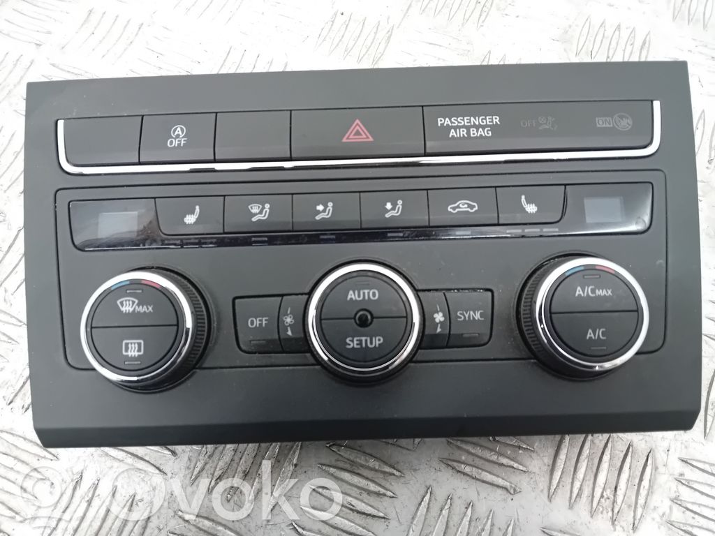 Seat Leon (5F) Climate control unit 