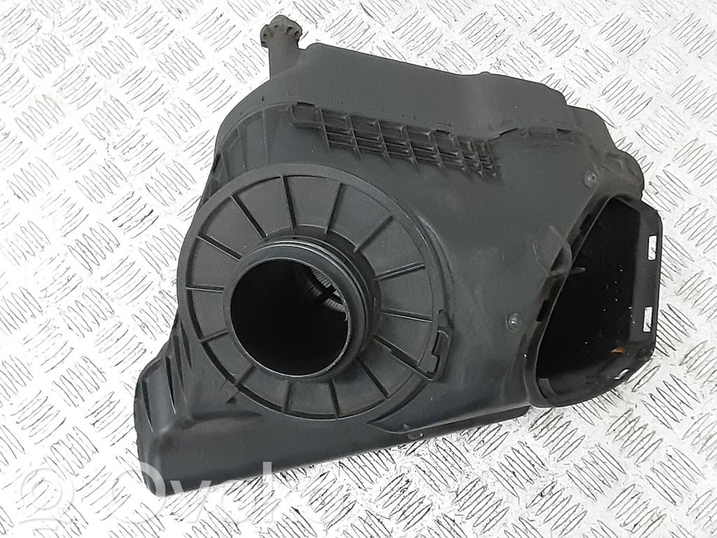 Audi A7 S7 4G Air filter box 