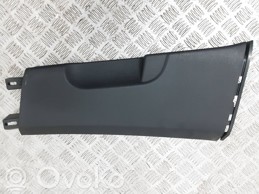 Volkswagen Golf VII Osłona dolna słupka / B 