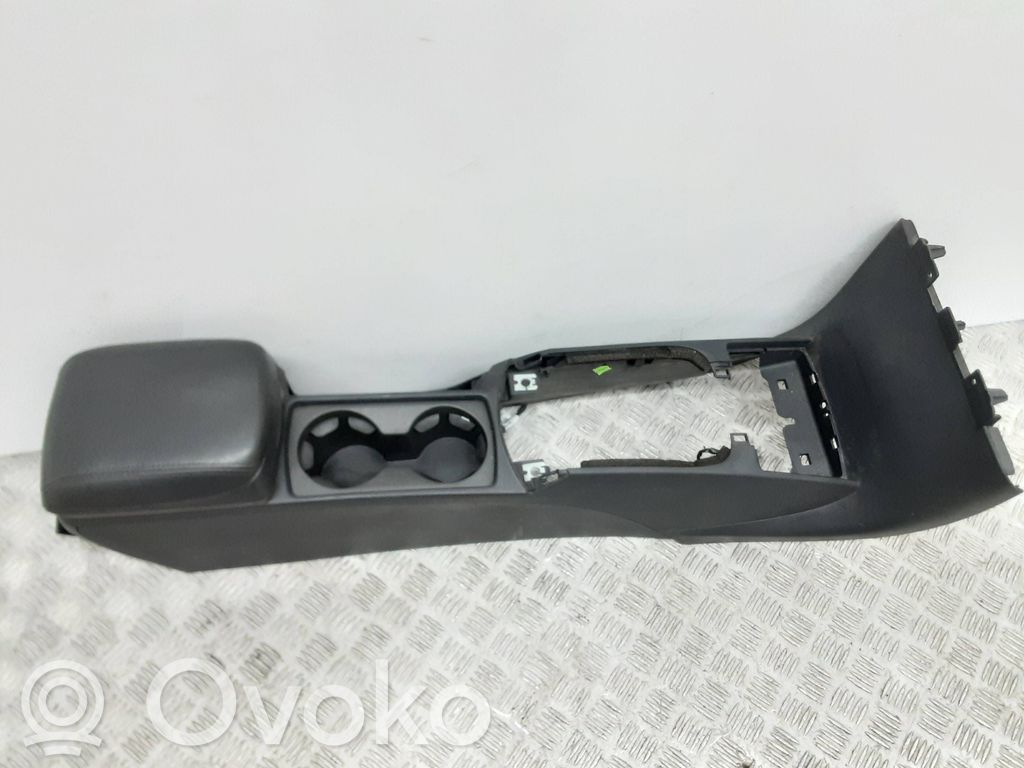 Volvo V50 Käsinoja 