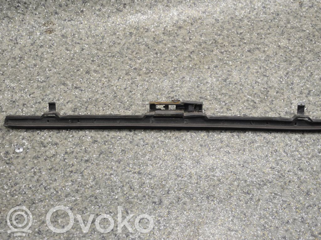 BMW 5 E39 Ramię wycieraczki szyby przedniej / czołowej 