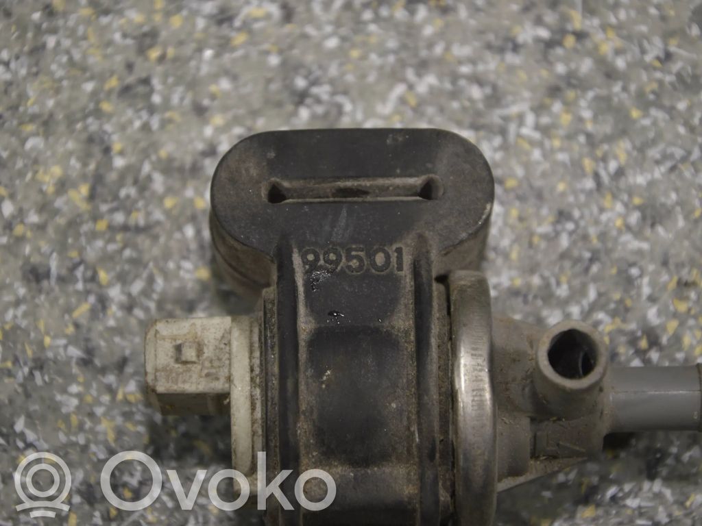 BMW 3 E36 Inne części komory silnika 
