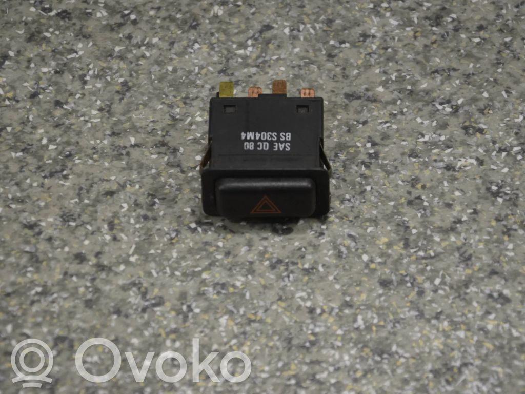 BMW 3 E30 Hätävilkkujen kytkin 