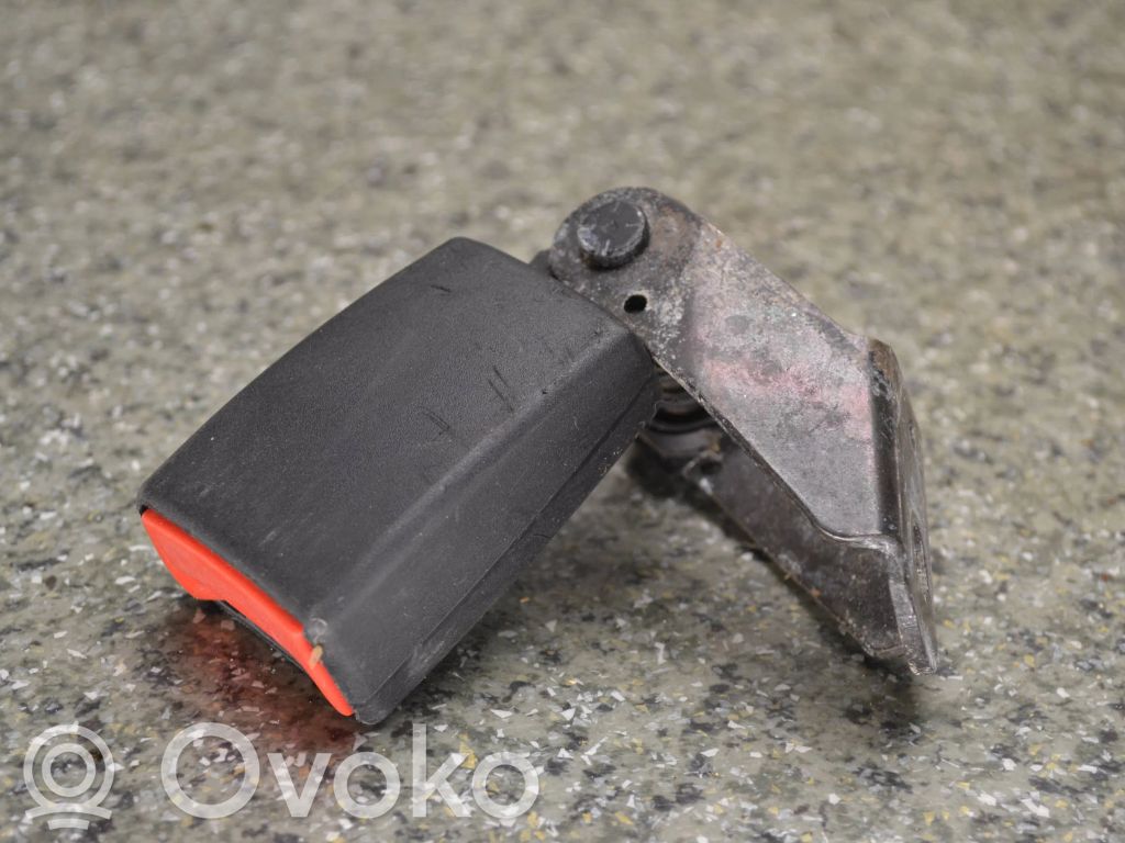 BMW 5 E39 Klamra tylnego pasa bezpieczeństwa 