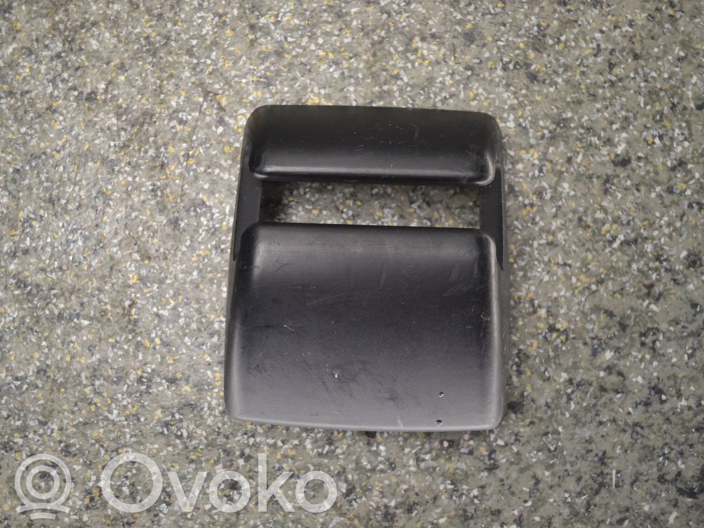 Kolmas/lisäjarruvalo   40100046504,PA6GF15