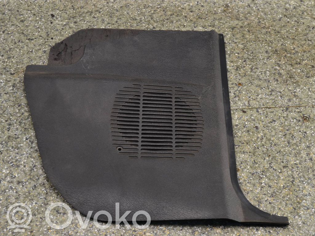 BMW 3 E30 Maskownica głośnika bocznego deski rozdzielczej 