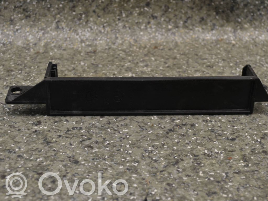 Altra parte del vano motore   1711257
