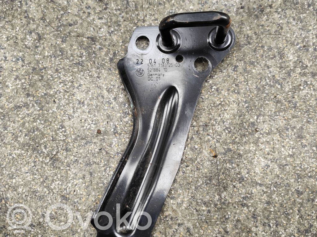 BMW 1 E81 E87 Seat back rest lock catch 