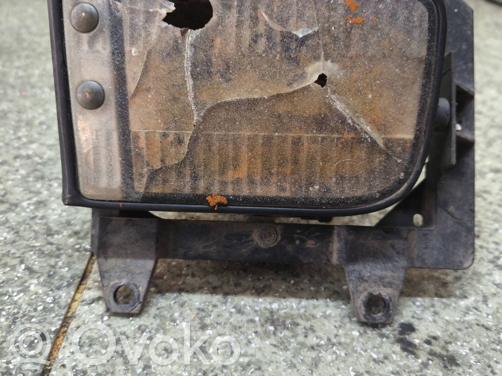 BMW 3 E30 Miglas lukturis priekšā 