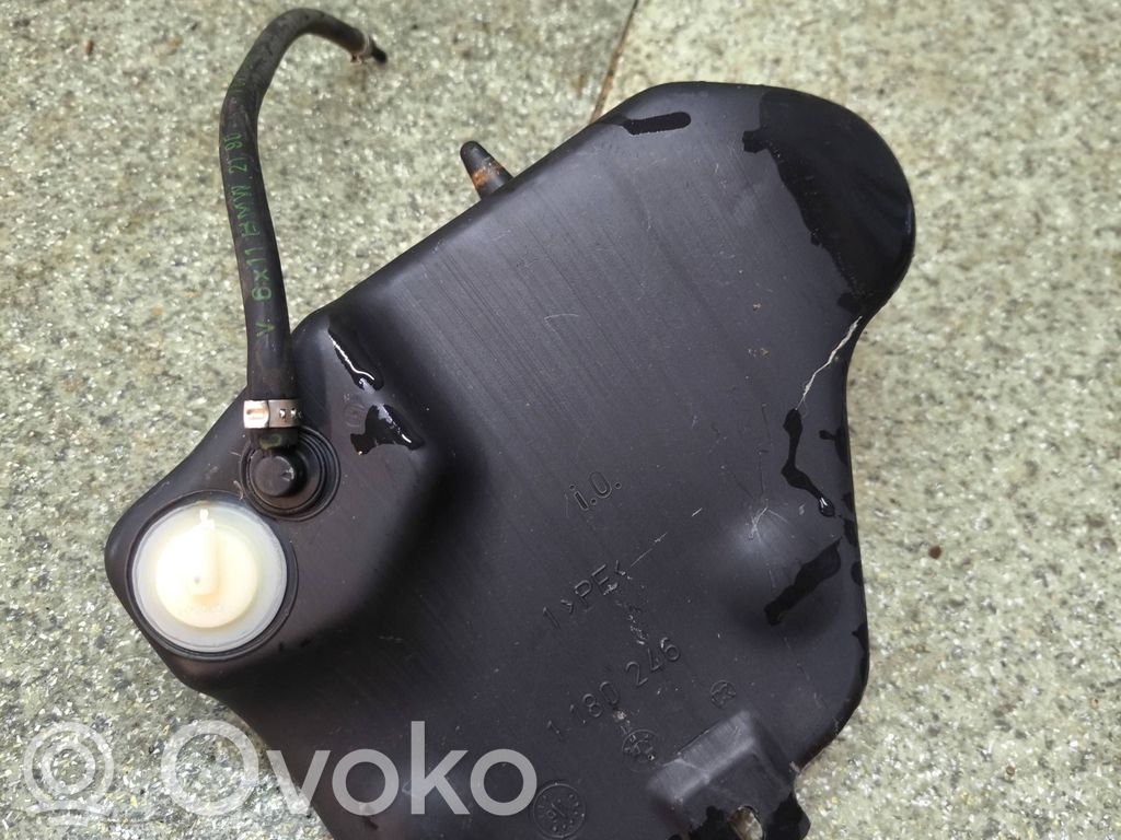 Muu moottoritilan osa   1180246