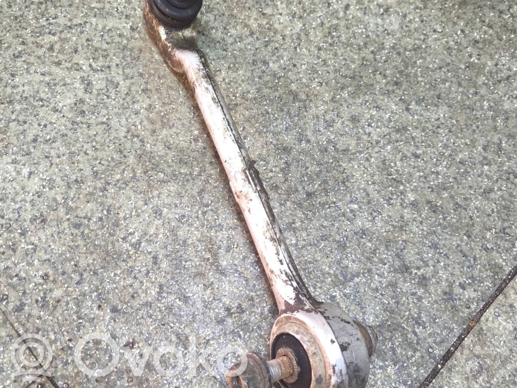 Front lower control arm/wishbone