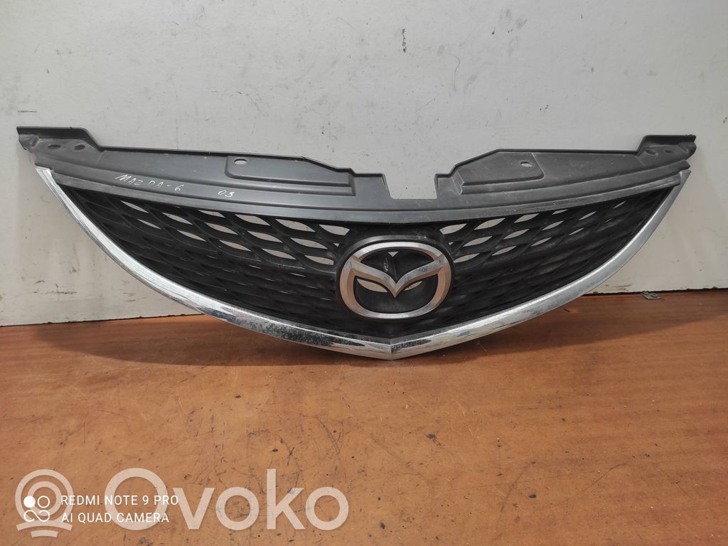 Mazda 6 Etupuskurin ylempi jäähdytinsäleikkö 