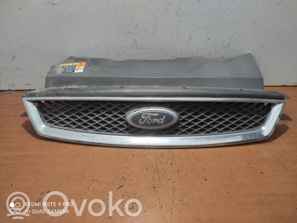 Ford Focus Etusäleikkö 