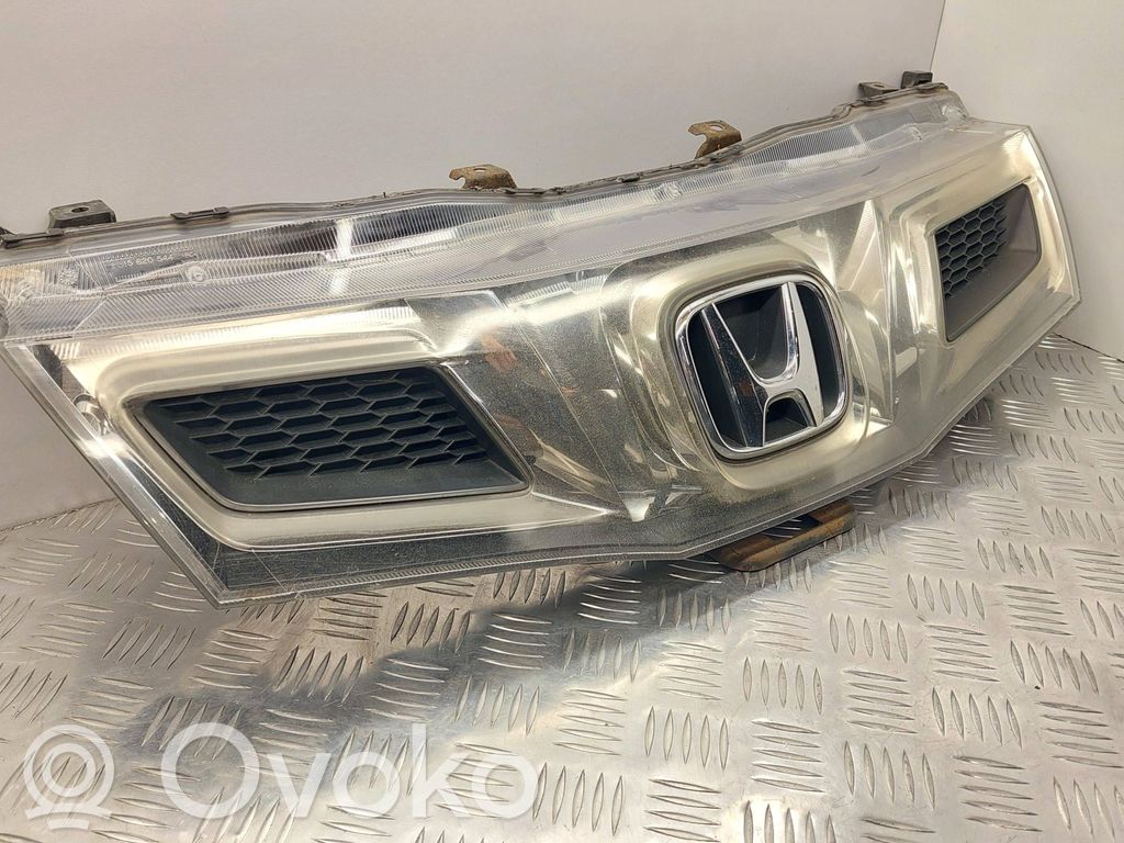 Honda Civic Etupuskurin ylempi jäähdytinsäleikkö 