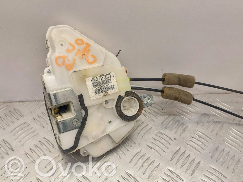 Honda Civic Priekšpusē slēdzene 