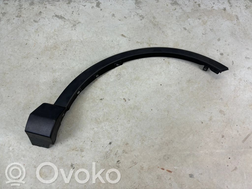 Toyota RAV 4 (XA40) Front arch trim 