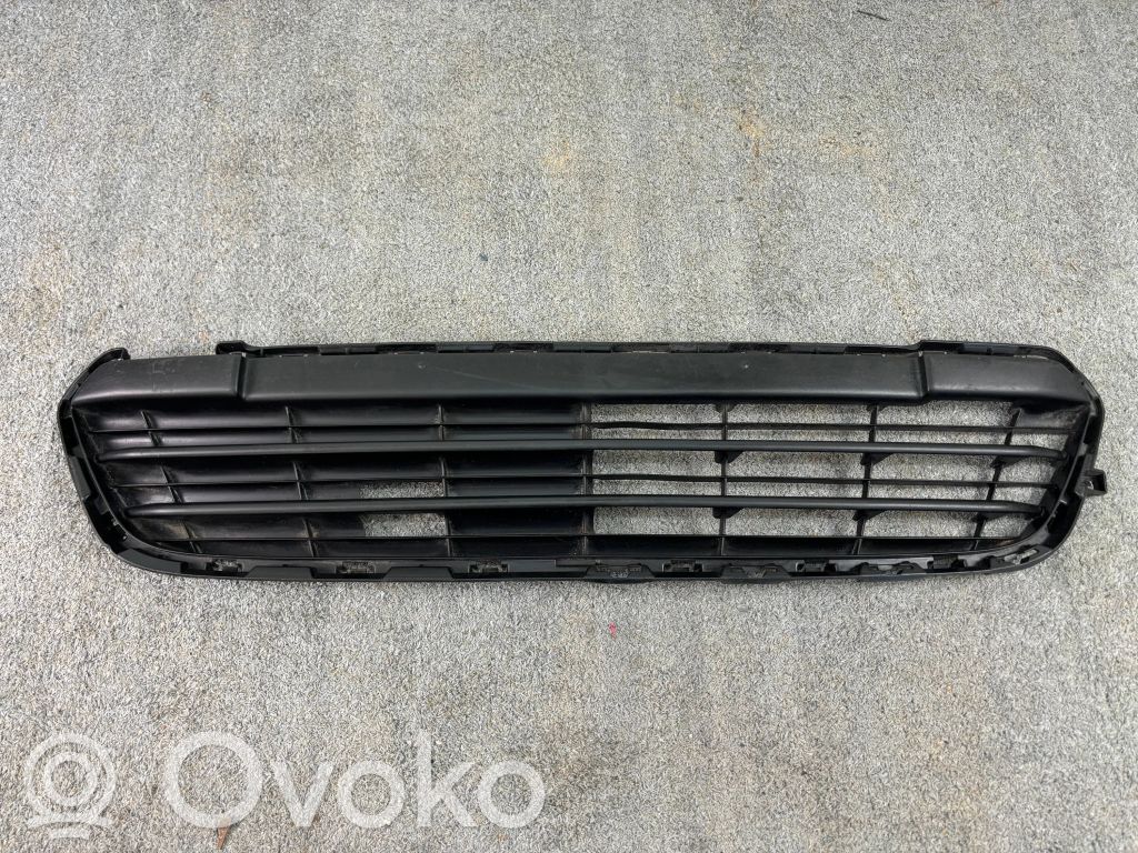 Peugeot 108 Apakšējais režģis (trīsdaļīgs) 
