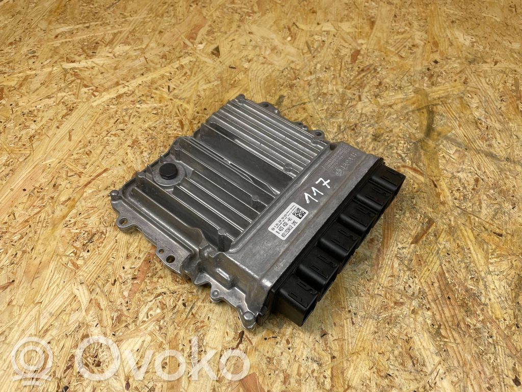 BMW 5 G30 G31 G38 Engine control unit/module 
