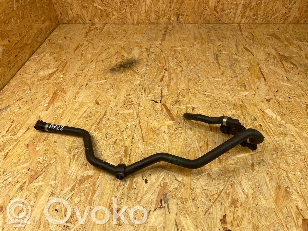 Engine coolant pipe/hose   8514244,8511761