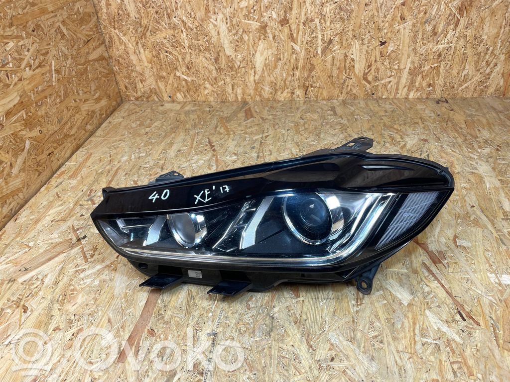 Jaguar XE Phare frontale 