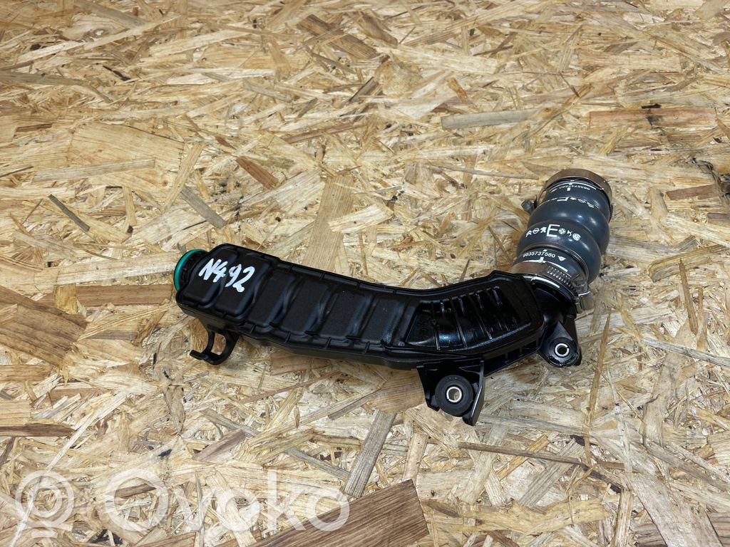 Opel Corsa F Furtun/conductă intercooler 