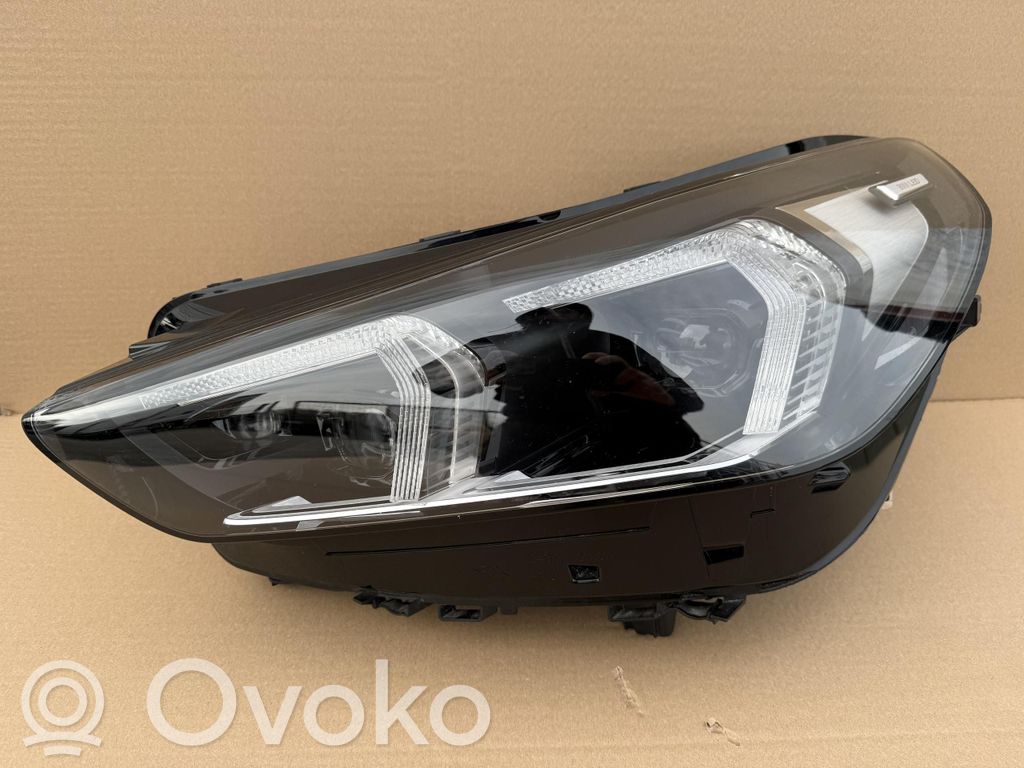 BMW X1 U11 Scheinwerfer 