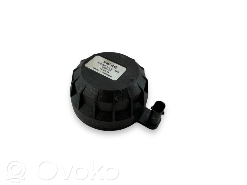Volkswagen Golf VIII Alarm system siren 