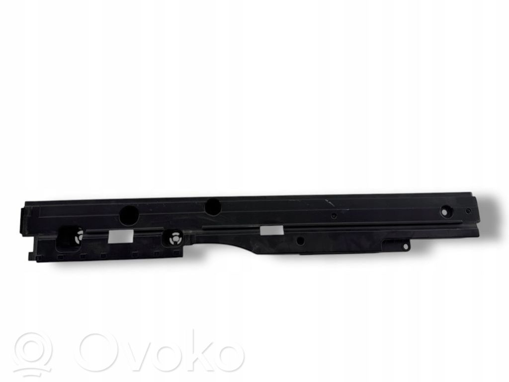 BMW 5 F10 F11 Inne elementy wykończenia bagażnika 