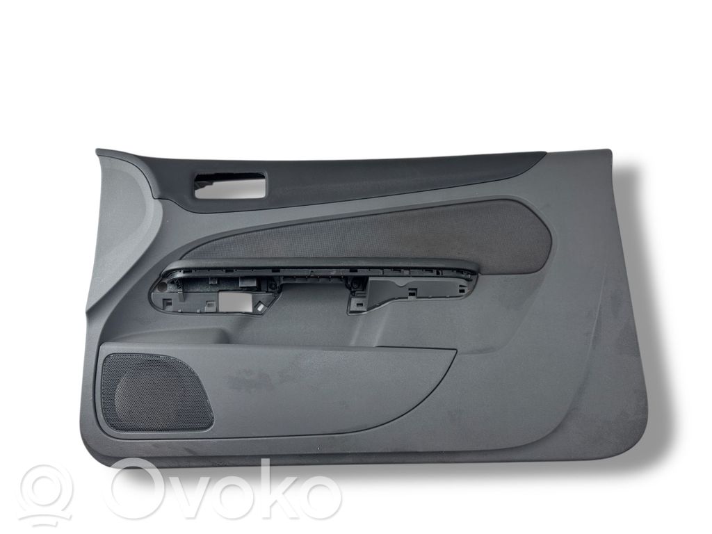 Ford Focus ST Etuoven verhoilu 