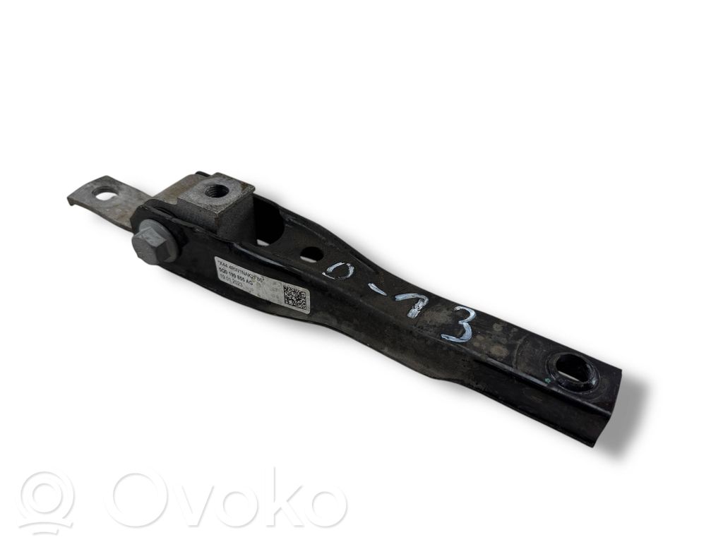 Volkswagen Golf VIII Gearbox mounting bracket 