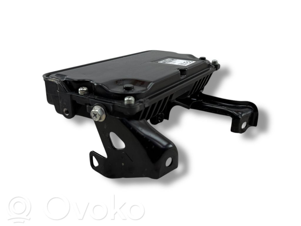 Toyota Yaris XP210 Engine control unit/module 