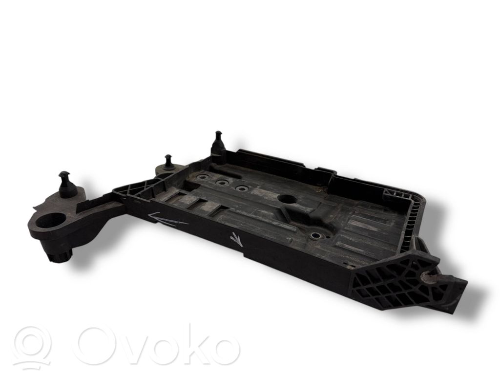Audi Q2 - Battery tray 
