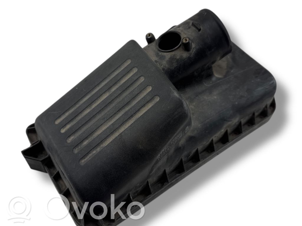Toyota Corolla Verso E121 Air filter box cover 