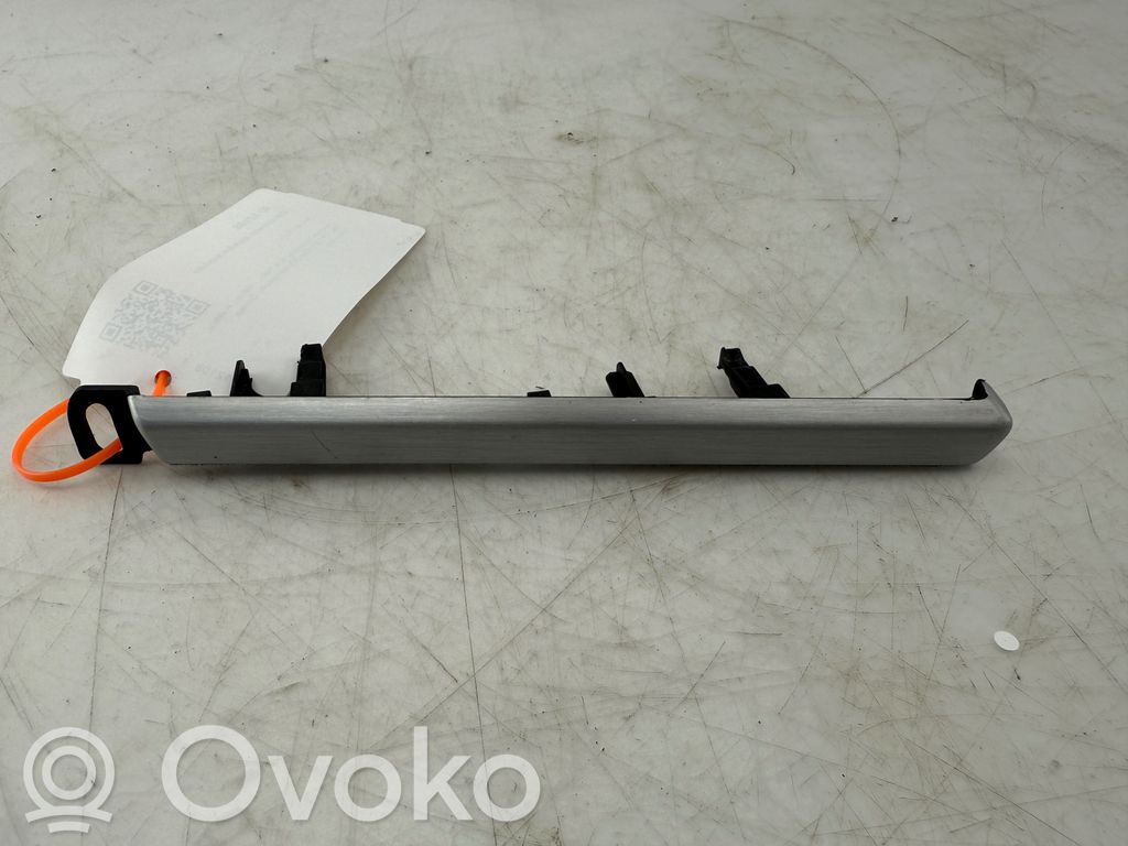 Audi A6 C7 Dekoratyvinė apdailos juostelė 